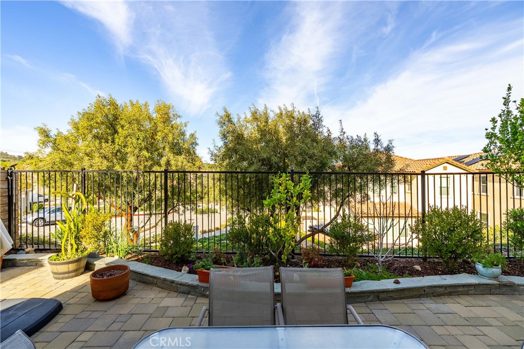 19849 Via Ott Newhall, CA 91321 - Photo 38 of 50