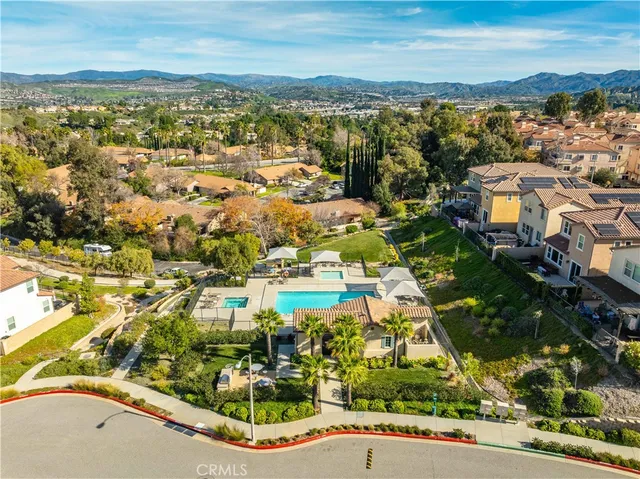 $809,000 | 19849 Via Ott, Newhall, CA 91321