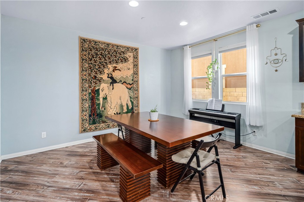 19849 Via Ott Newhall, CA 91321 - Photo 7 of 50