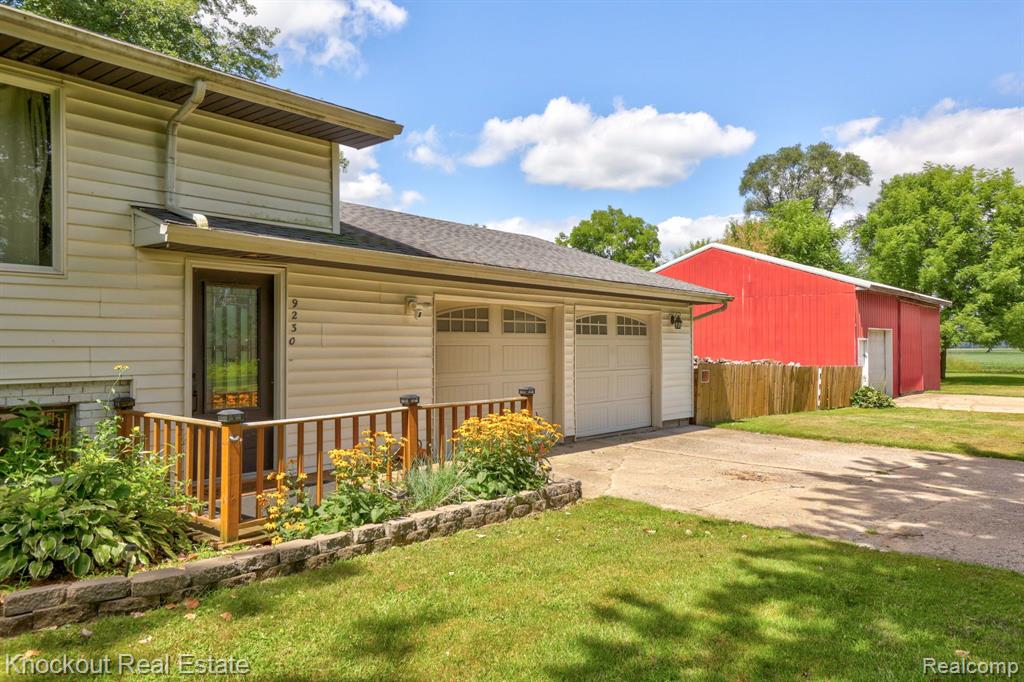 9230 Bray Road Millington, MI 48746 - Photo 38 of 64