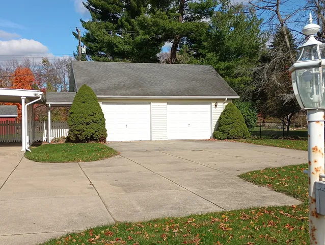 $159,900 | 315 East Leroy Street, Burlington, MI 49029