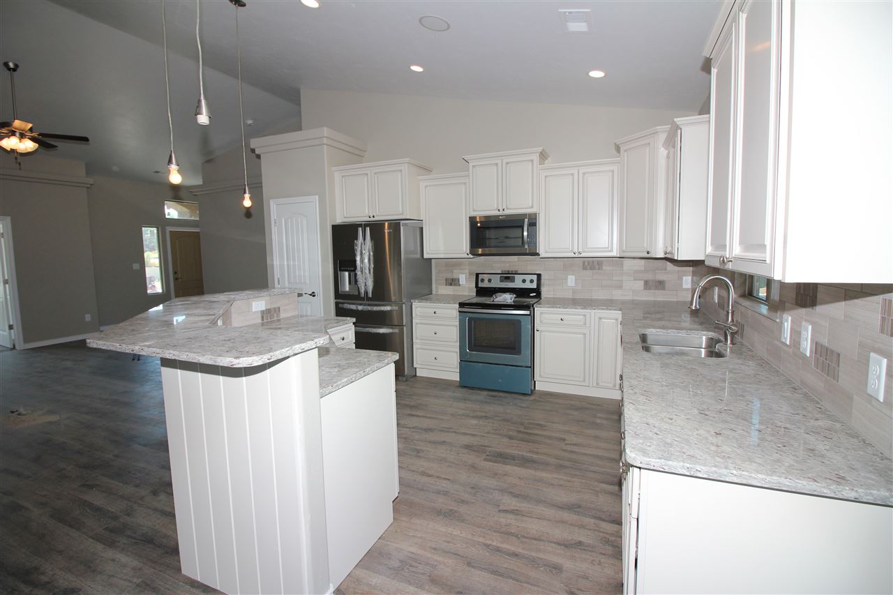 741 Ruby Ranch Drive Grand Junction, CO 81505 - Photo 9 of 24 Gallery Image 9