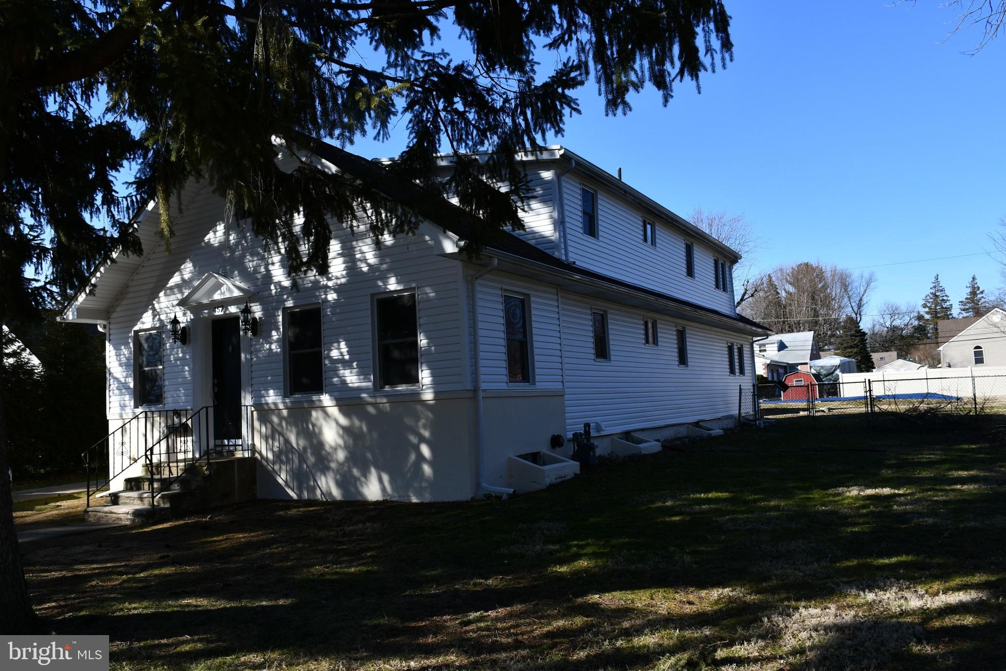 457 Pinecrest Road Springfield, PA 19064 - Photo 1 of 19