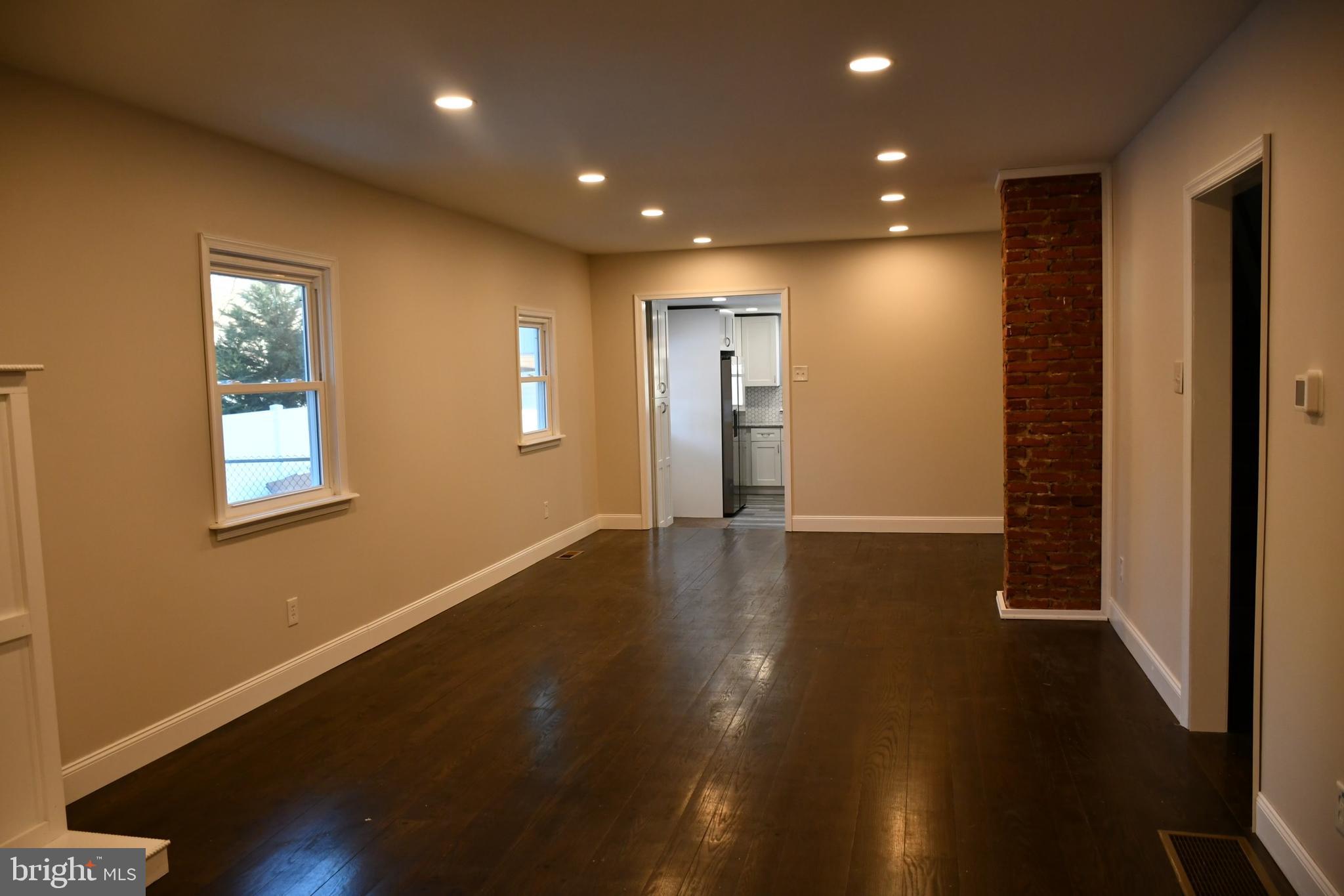 457 Pinecrest Road Springfield, PA 19064 - Photo 4 of 19