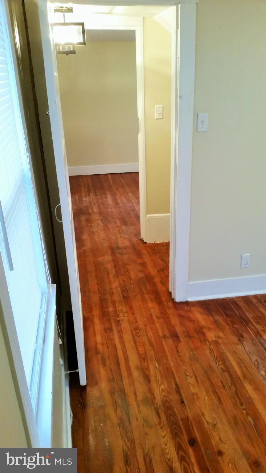 5431 Sidney Road Mount Airy, MD 21771 - Photo 15 of 19 Interior (General)