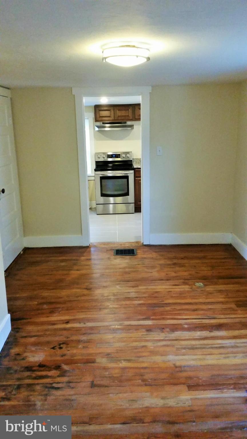 5431 Sidney Road Mount Airy, MD 21771 - Photo 6 of 19 Dining Room