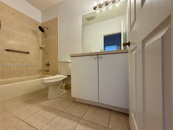 $3,150 | 12212 Southwest 124th Path, Unit 12212, Miami, FL 33186