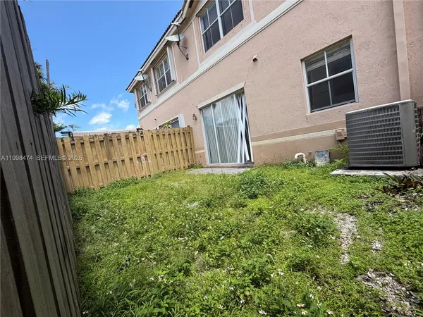 $3,150 | 12212 Southwest 124th Path, Unit 12212, Miami, FL 33186