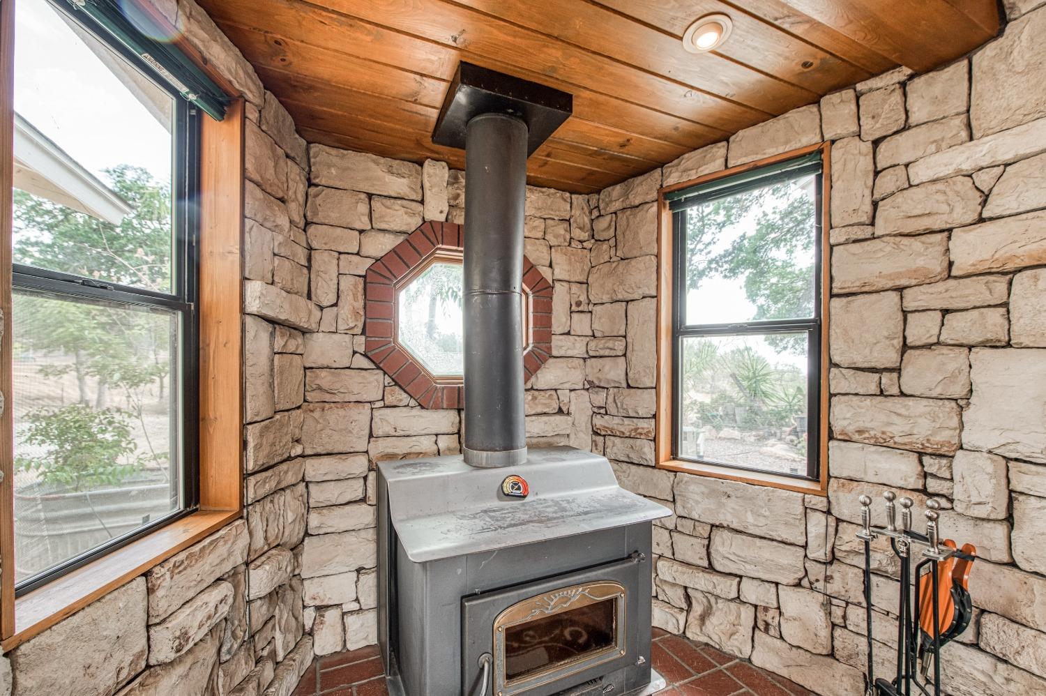 16250 Nicholas Road Prather, CA 93651 - Photo 29 of 85 Gallery Image 29