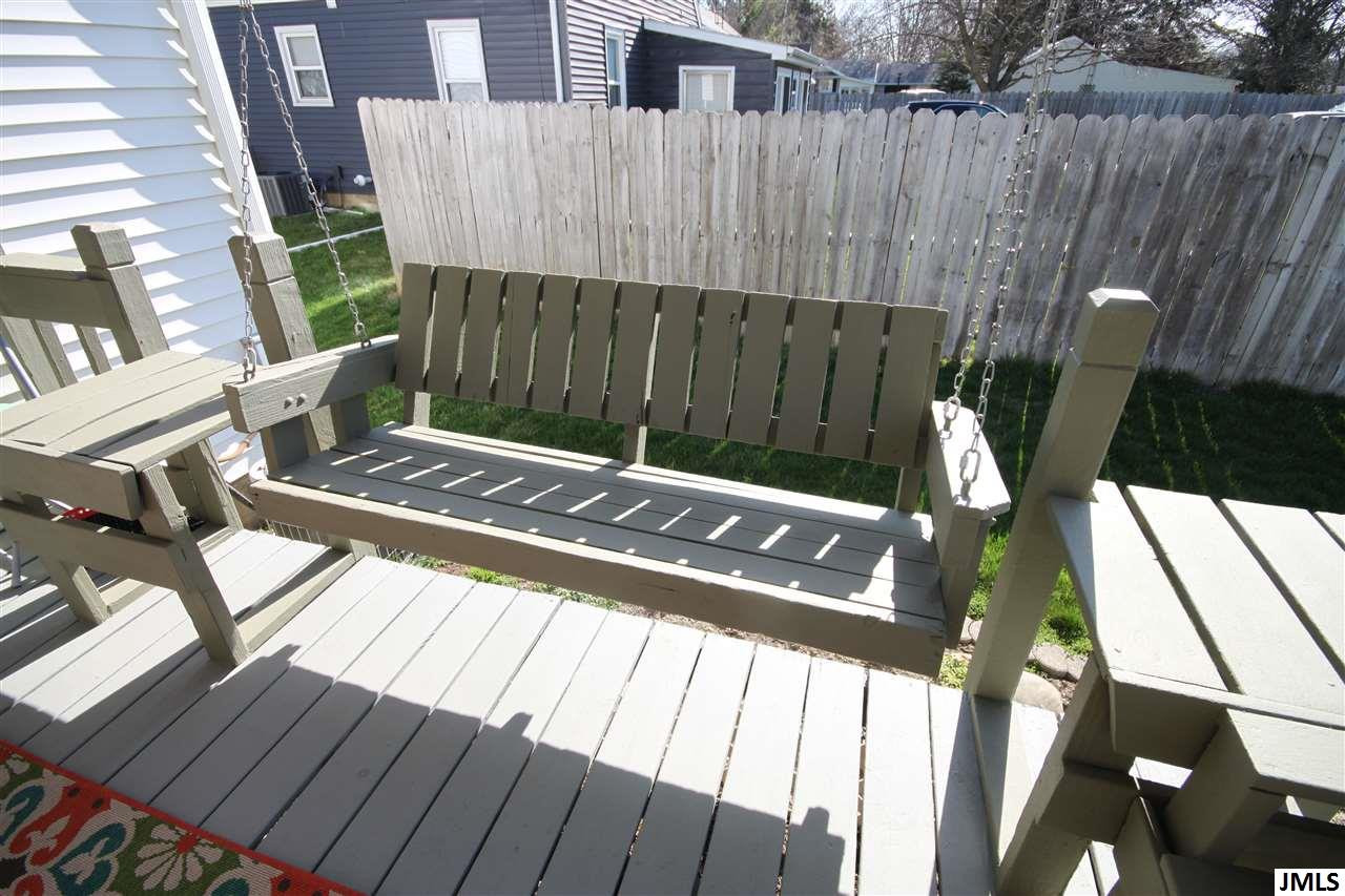 859 Woodworth Road Jackson, MI 49202 - Photo 15 of 32 Photo 15