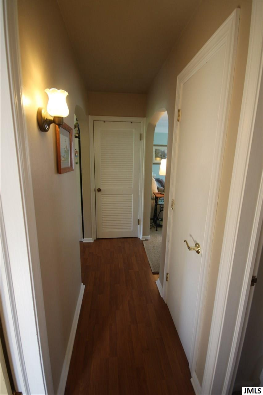 859 Woodworth Road Jackson, MI 49202 - Photo 21 of 32 Photo 21