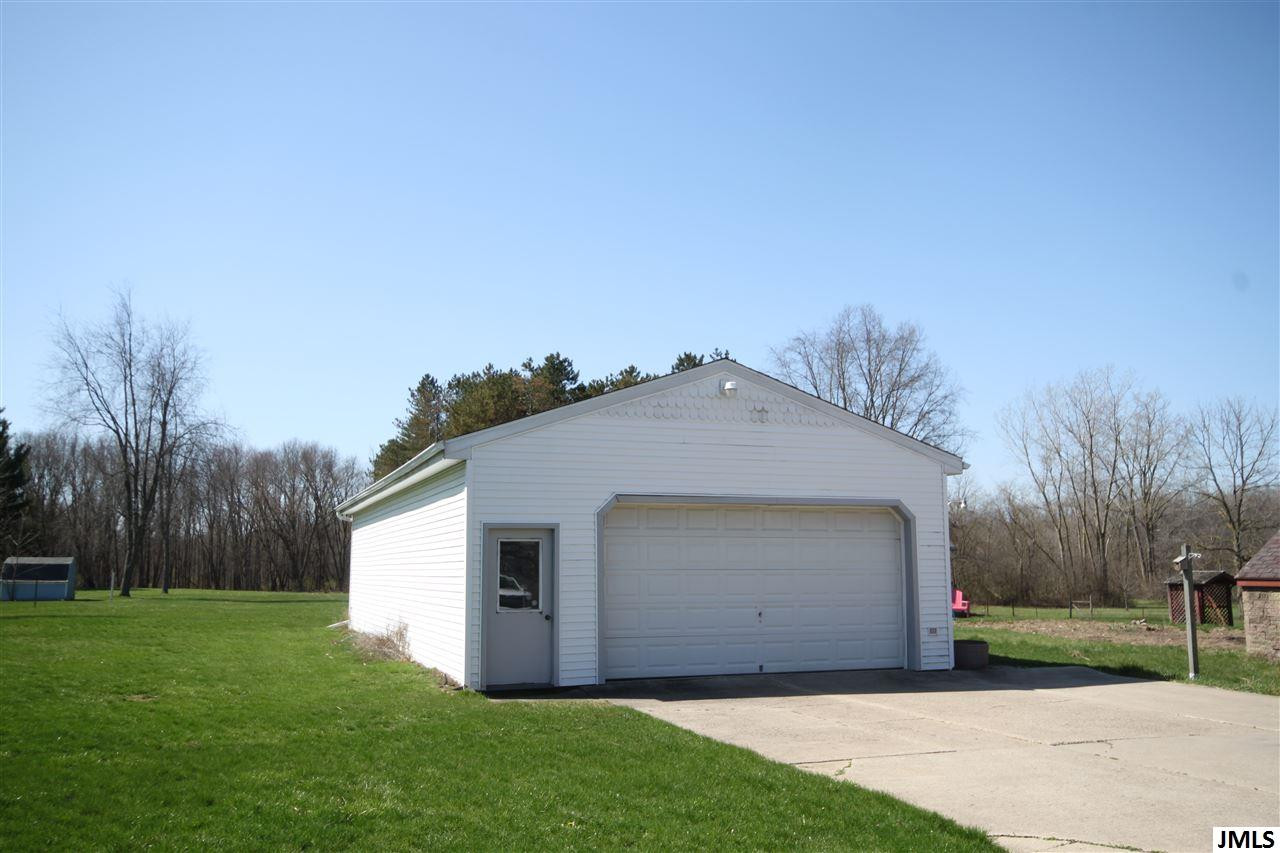 859 Woodworth Road Jackson, MI 49202 - Photo 30 of 32 Photo 30