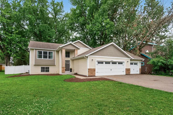 $499,900 | 3180 146th Street West, Rosemount, MN 55068