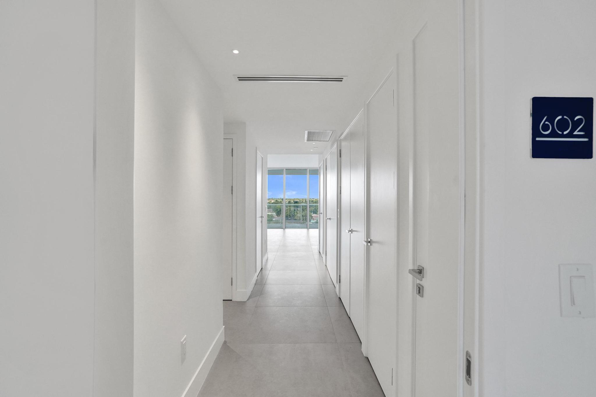 407 North Riverside Drive, Unit 602 Pompano Beach, FL 33062 - Photo 38 of 83 DSC07320