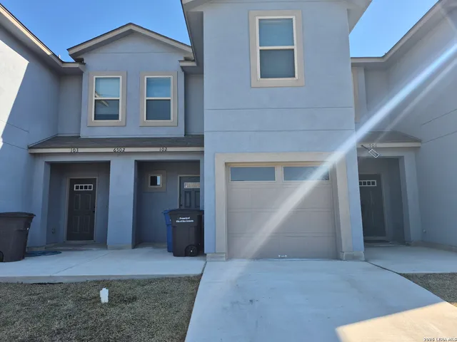 $1,395 | 6502 Marcel Way, Unit 102, San Antonio, TX 78233