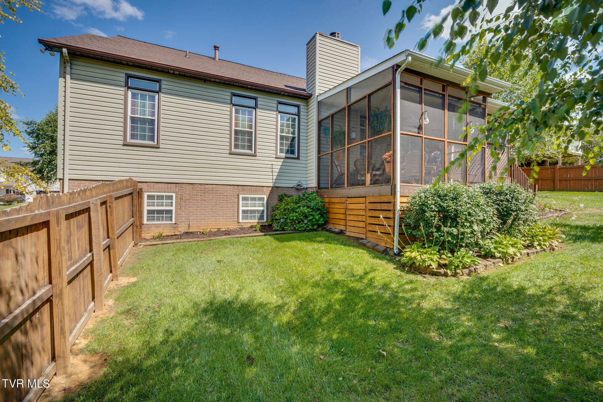 4107 Glaze Road Johnson City, TN 37601 - Photo 39 of 47 038