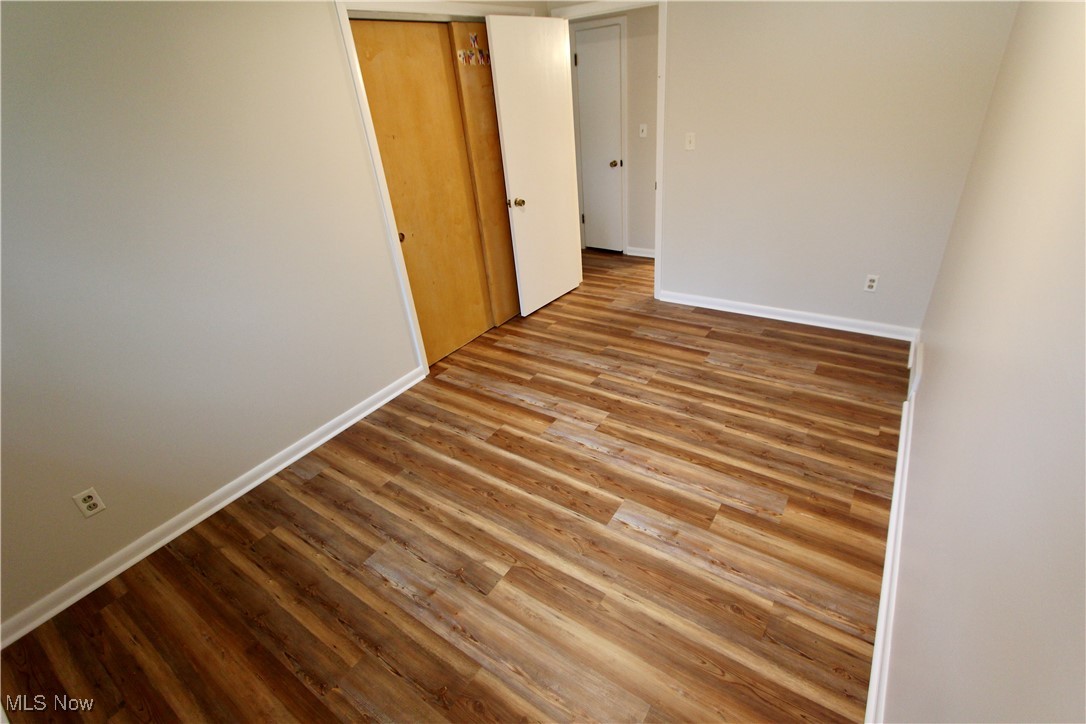22420 Mastick Road Cleveland, OH 44126 - Photo 20 of 37