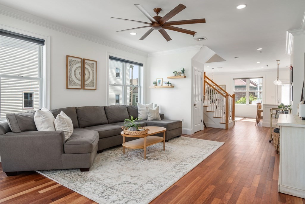 17 Roseclair Street, Unit 4 Boston, MA 02125 - Photo 12 of 38 Gallery Image 12