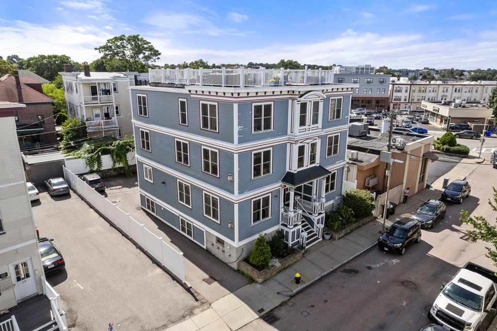 17 Roseclair Street, Unit 4 Boston, MA 02125 - Photo 35 of 38 Gallery Image 35