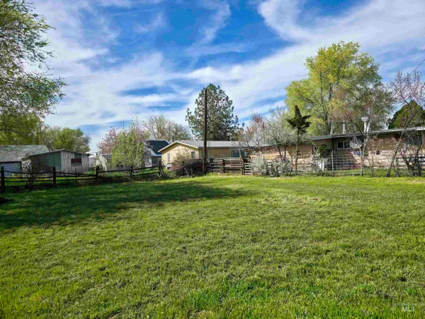 $160,000 | Tbd 39-acres West Tbd 39-acres W Galloway Avenue, Weiser, ID 83672