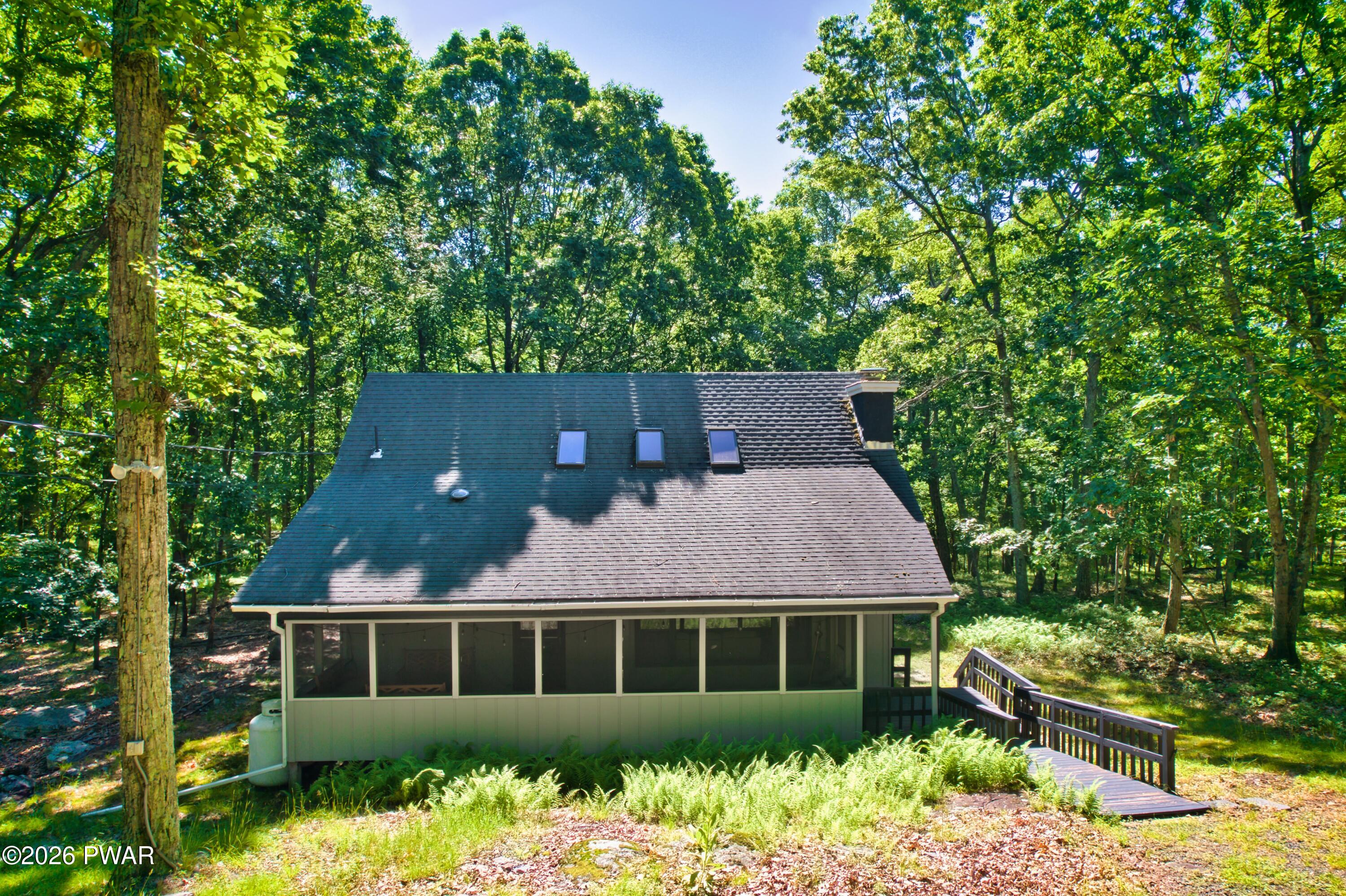 326 Gold Finch Road Bushkill, PA 18324 - Photo 26 of 37