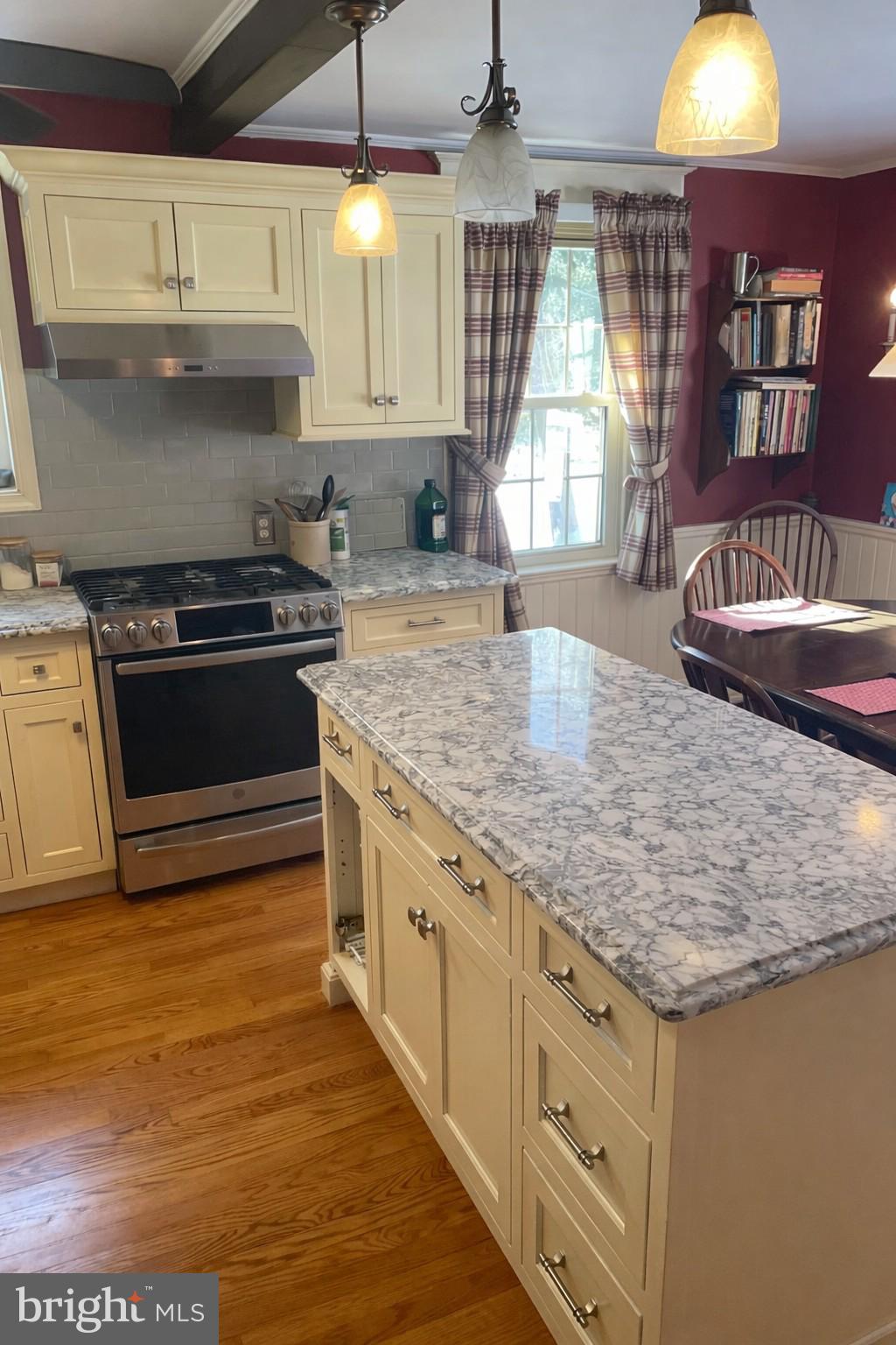 8128 Brookside Road Elkins Park, PA 19027 - Photo 6 of 24