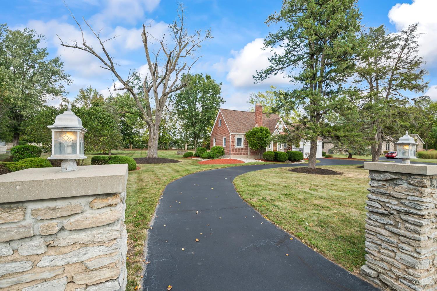 5794 River Road Fairfield, OH 45014 - Photo 3 of 55