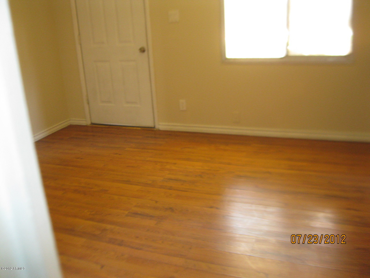 4333 West Ocotillo Road Glendale, AZ 85301 - Photo 2 of 16 living room