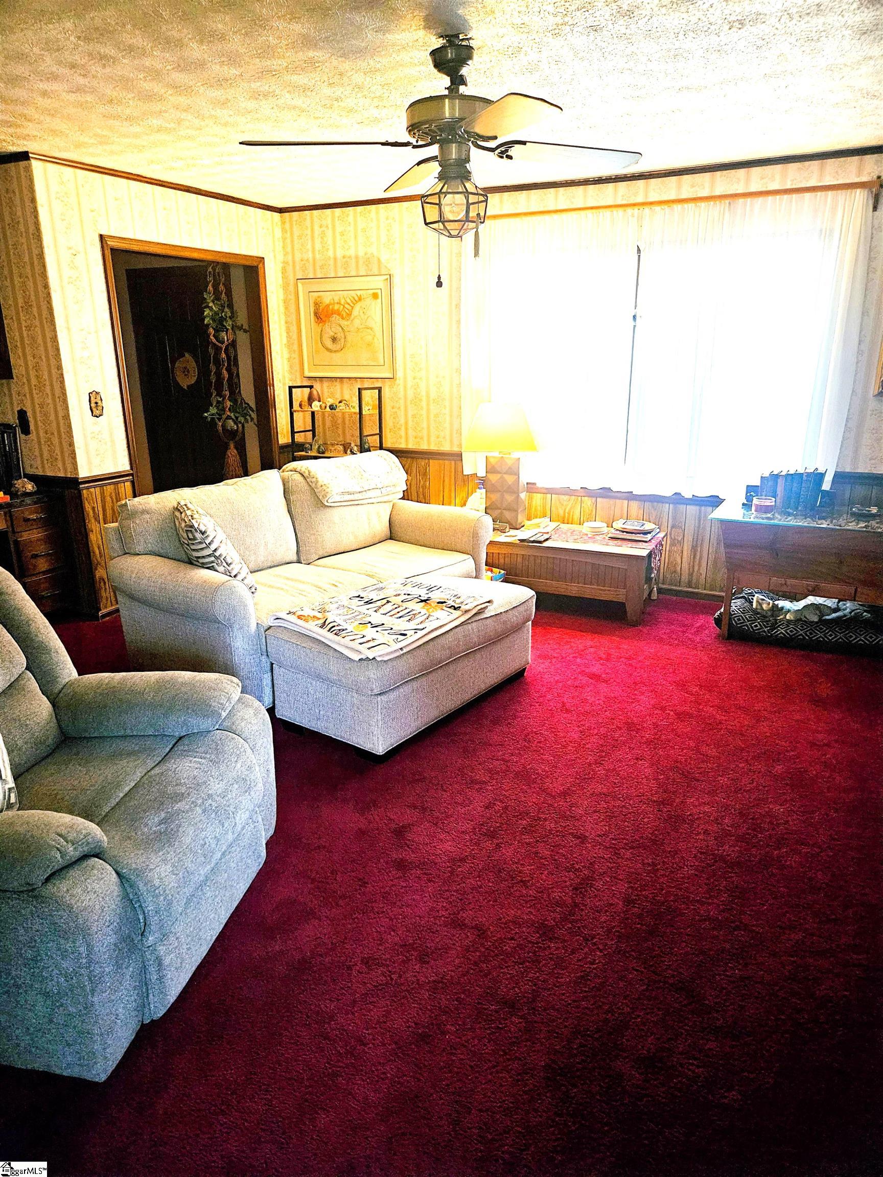 213 Anthony Road Pickens, SC 29671 - Photo 7 of 33