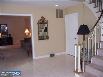 33 Farm Road Ewing, NJ 08638 - Photo 12 of 12 View