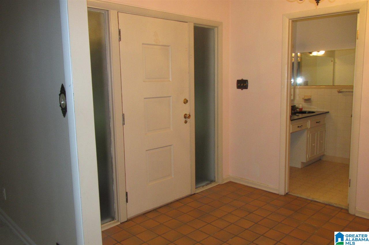 1271 Sangster Road Gadsden, AL 35901 - Photo 5 of 22