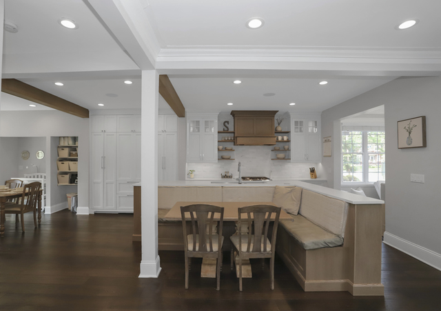 604 Courtland Avenue Park Ridge, IL 60068 - Photo 8 of 56