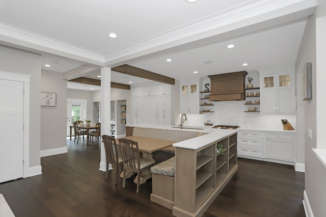 604 Courtland Avenue Park Ridge, IL 60068 - Photo 10 of 56