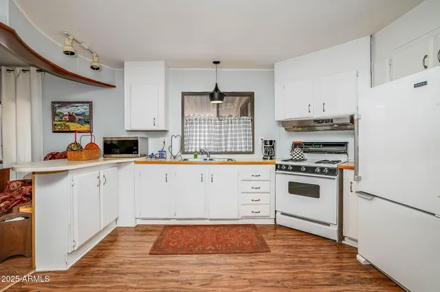 $72,250 | 210 Lampliter Village, Clarkdale, AZ 86324