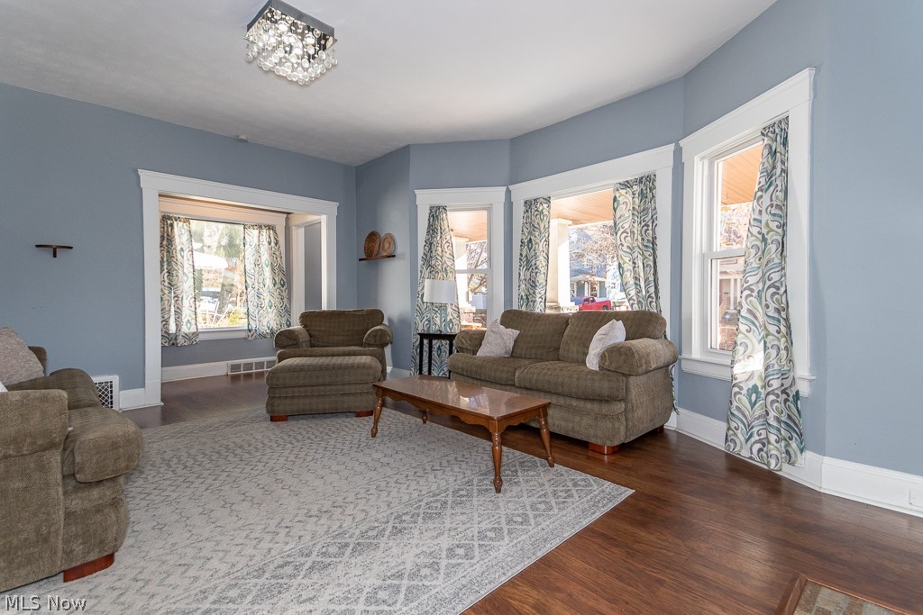 3265 Berkeley Road Cleveland, OH 44118 - Photo 9 of 31