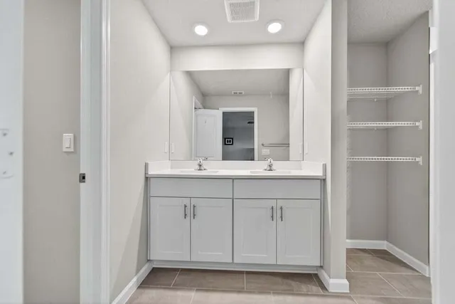 $465,000 | 5709 Mentmore Drive, West Palm Beach, FL 33407