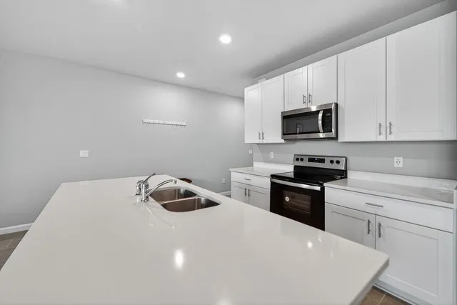 $465,000 | 5709 Mentmore Drive, West Palm Beach, FL 33407