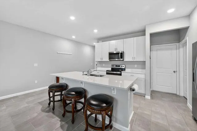 $465,000 | 5709 Mentmore Drive, West Palm Beach, FL 33407