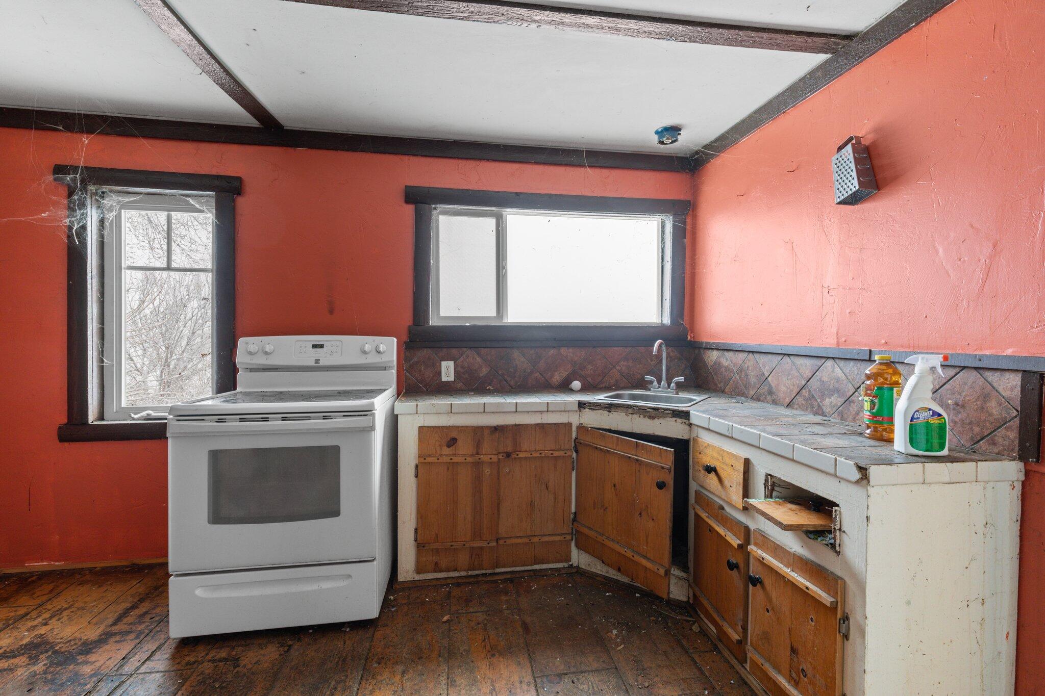 8780 Ramsey Road Gold Hill, OR 97525 - Photo 10 of 28 11-web-or-mls-WCIL0044