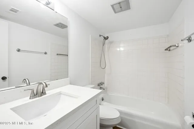 $200,950 | 5400 La Moya Avenue, Unit 24, Jacksonville, FL 32210