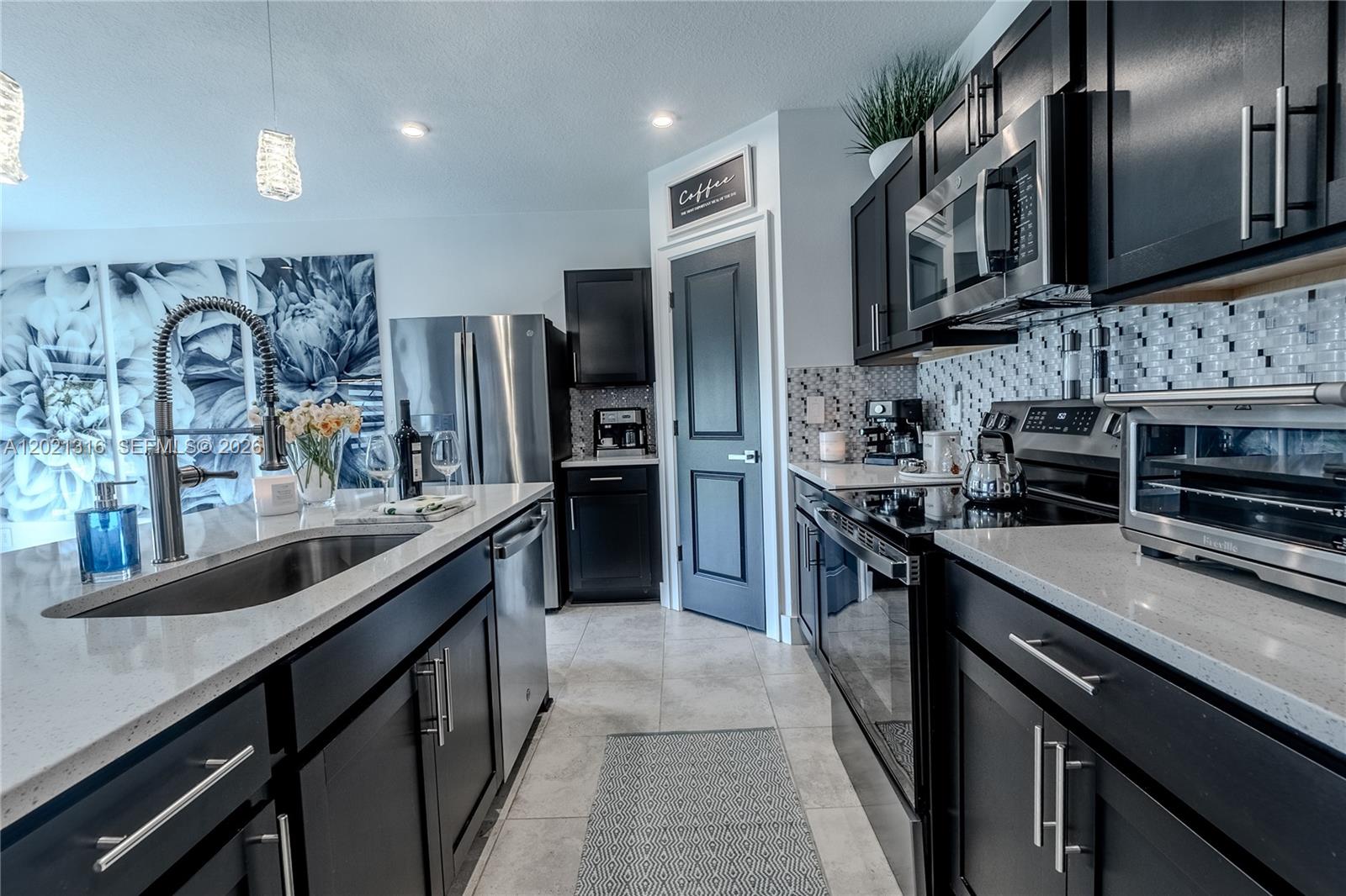 215 Raspberry Road Fort Pierce, FL 34981 - Photo 17 of 24 Gallery Image 17