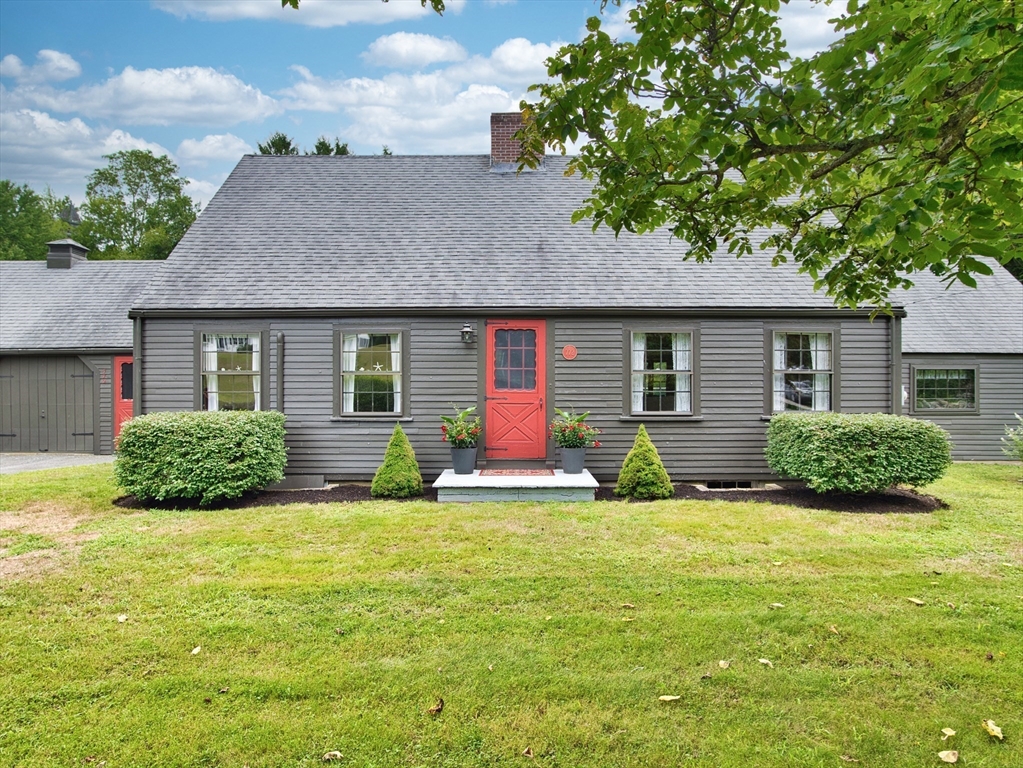 772 Gifford Road Westport, MA 02790 - Photo 27 of 37 a view of a house with a yard and sitting area