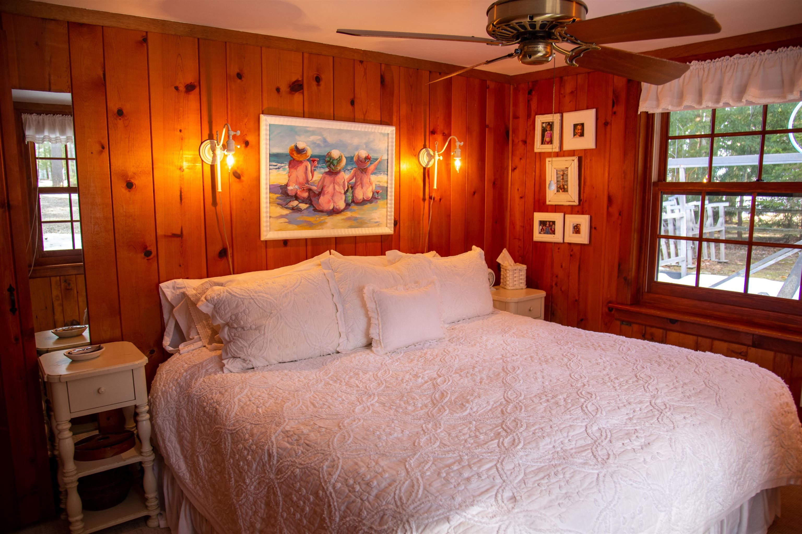 742 Lakewood Road Traverse City, MI 49685 - Photo 26 of 57 1911040-26.JPG