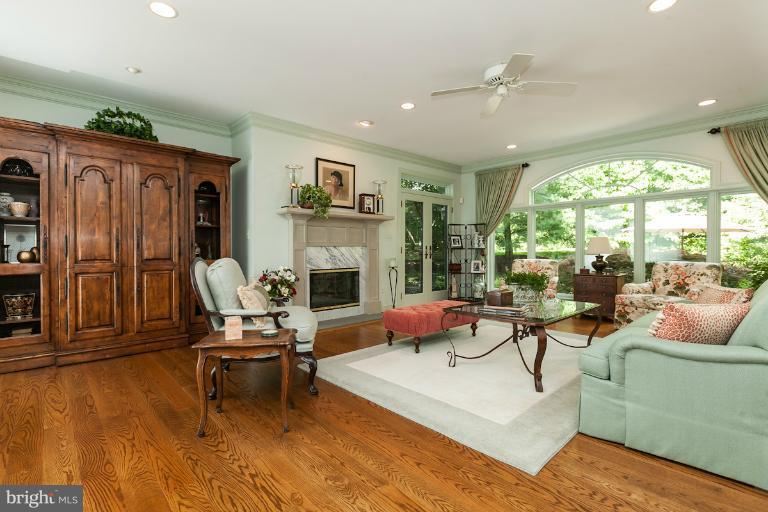 13304 Beaver Dam Road Cockeysville, MD 21030 - Photo 10 of 24 Great Room