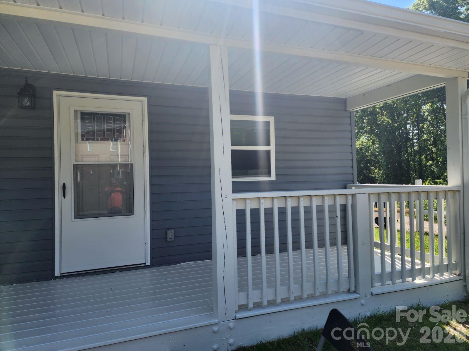 146 Underwood Road Canton, NC 28716 - Photo 3 of 14