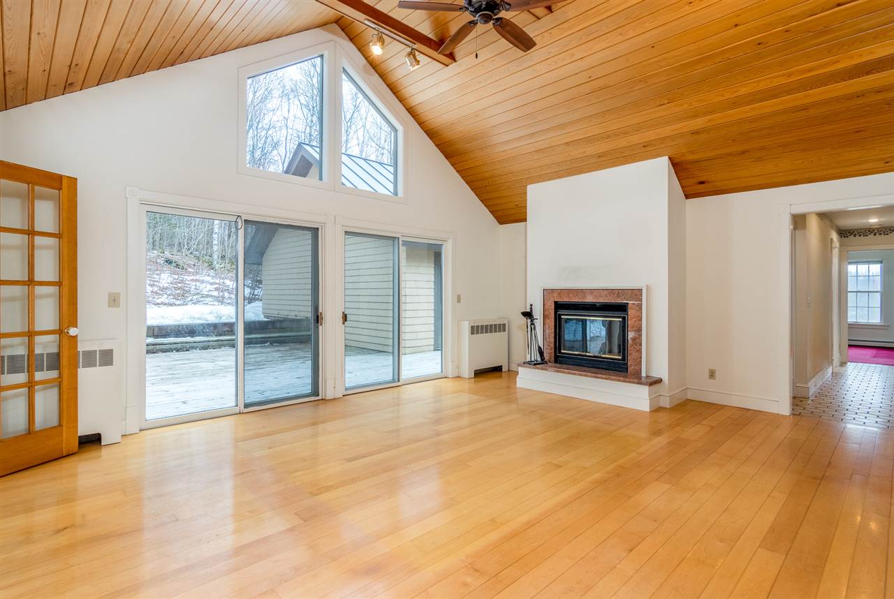 261 Stonefence Road Richmond, VT 05477 - Photo 11 of 28 Gallery Image 11