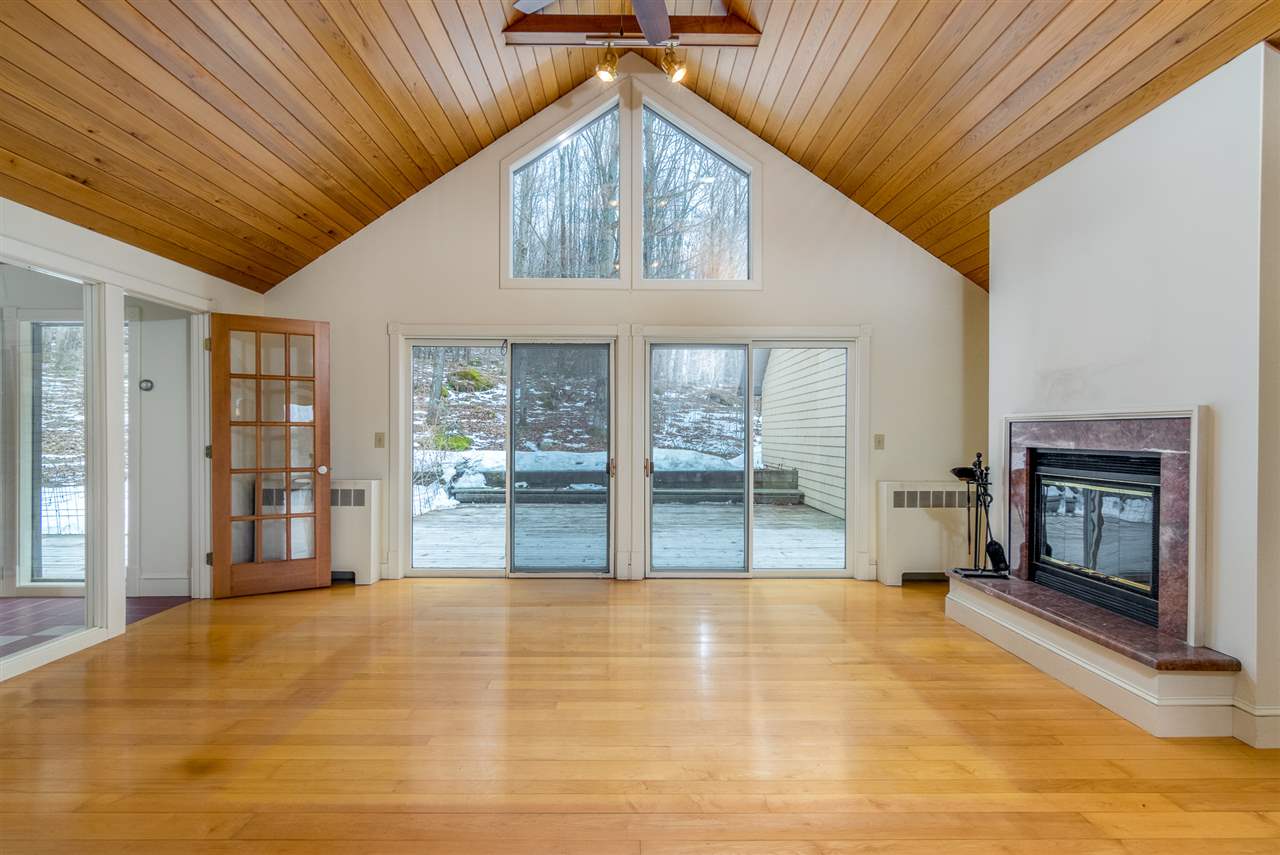 261 Stonefence Road Richmond, VT 05477 - Photo 10 of 28 Gallery Image 10