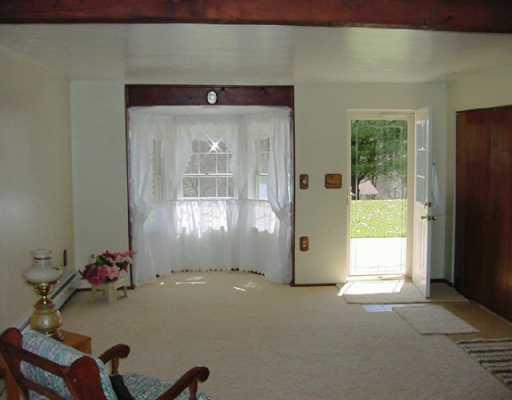2044 Valley View Drive Apollo, PA 15613 - Photo 6 of 8 Gallery Image 6