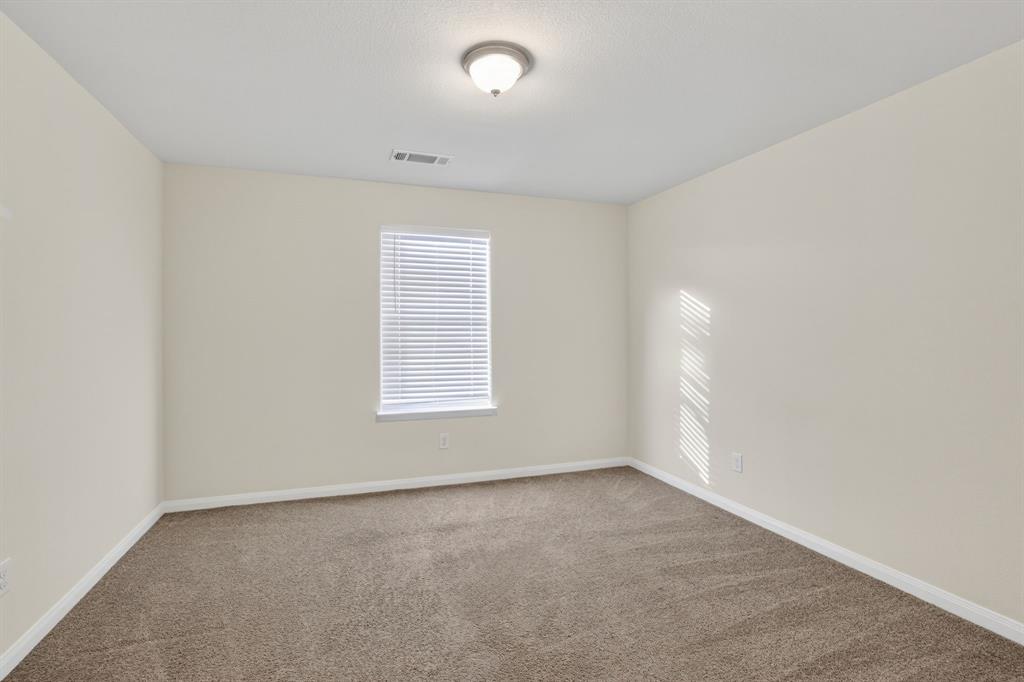 136 Eider Drive Sanger, TX 76266 - Photo 13 of 30