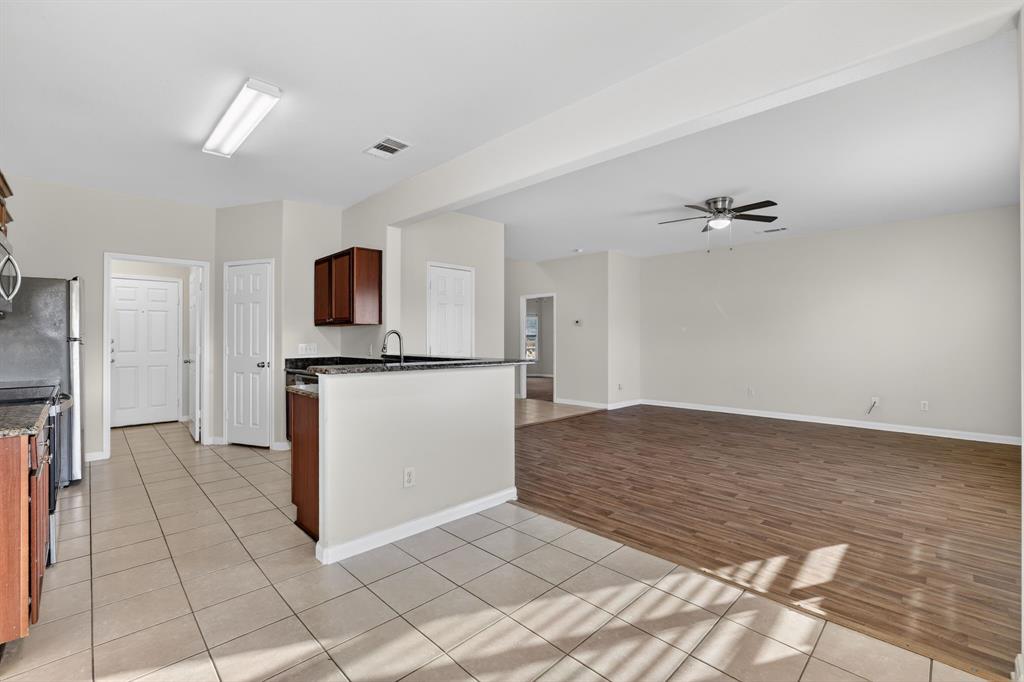 136 Eider Drive Sanger, TX 76266 - Photo 16 of 30